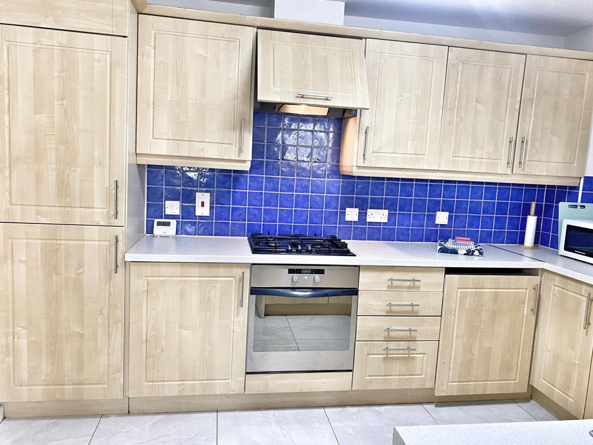 2 Bed City Centre Apt, Free Parking - Albert Clock, Customs House Белфаст Екстер'єр фото